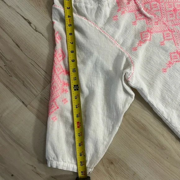 Maeve Anthropologie Sz 12 White Linen Boho Embroidered Blouse Pink Stitch - Picture 6 of 15